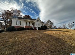 6111 Summer Side Dr, Pinson, AL 35126