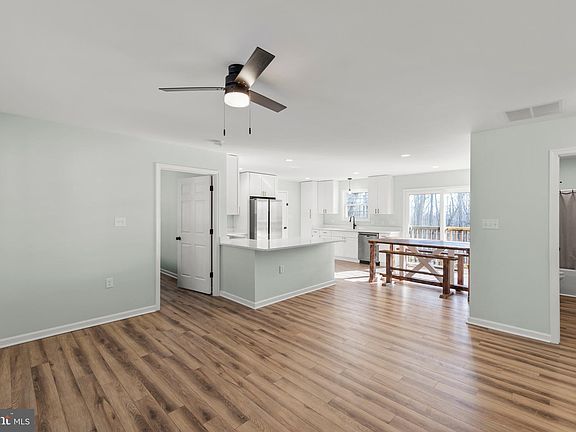 2nd image of 426 Grouse Dr