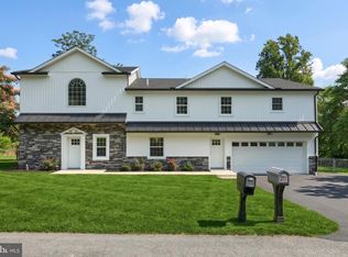 481 Sample Bridge Rd, Enola, PA 17025