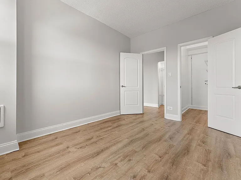 The Legacy HB at Clarendon Park — Photo 56