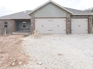 5606 E Conservatory Pl, Strafford, MO 65757