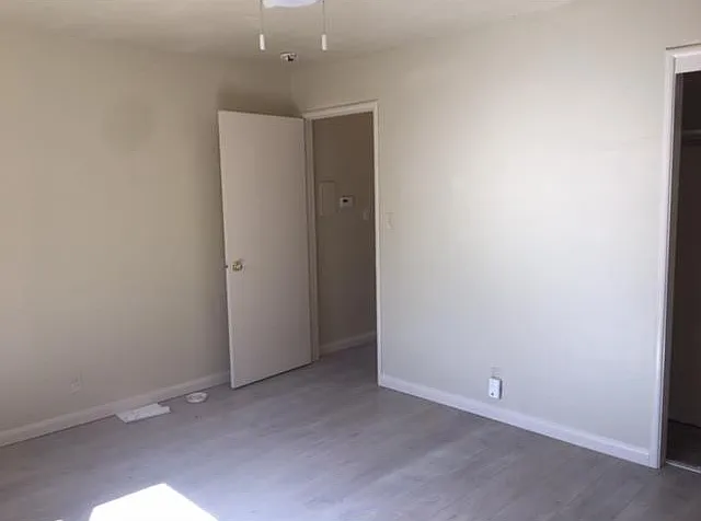 1331 Kingfisher Way — Photo 2