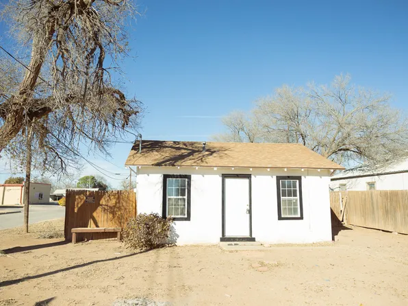 921 W 11th St, Littlefield, TX 79339