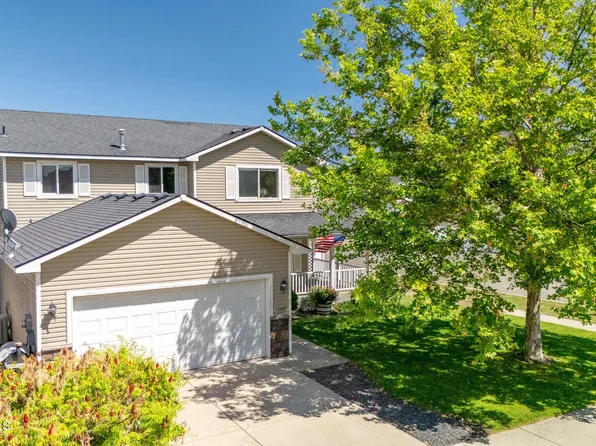 1302 N Moonstone St, Post Falls, ID 83854
