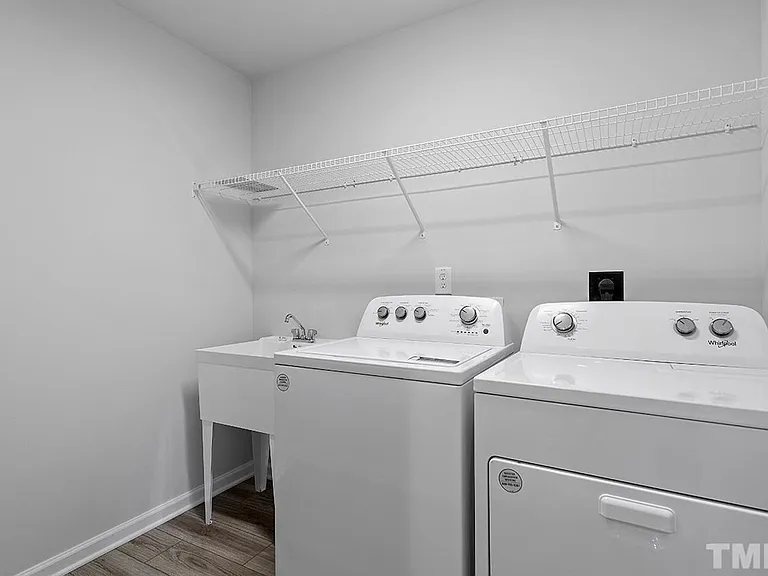 111 Umbrella Way — Photo 24