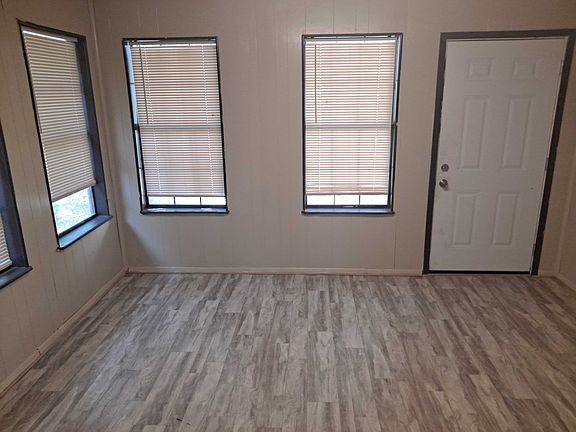 4th image of 1405 Air Base Rd Trlr 1