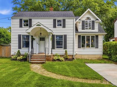 8660 Griffon Ave, Niagara Falls, NY, 14304