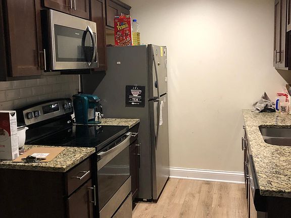 4th image of 2414 Lyndale Ave S