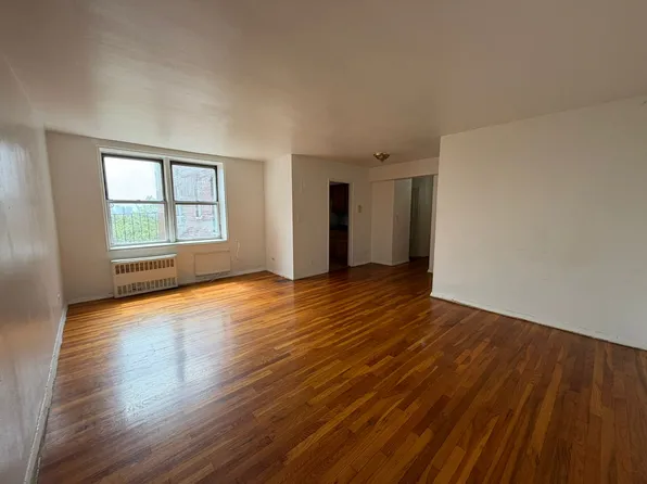 2170 University Ave, Bronx, NY