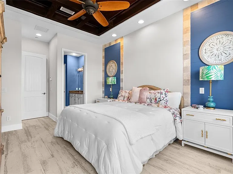 319 Compass Point Dr #201 — Photo 13