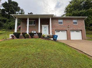 3788 & 3828 Green Valley Rd, Huntington, WV 25701