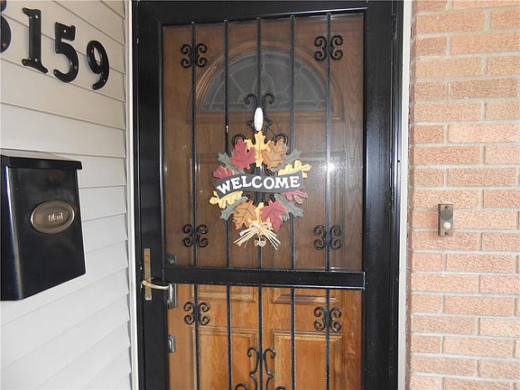 5th image of 3159 Sherwood Park Dr