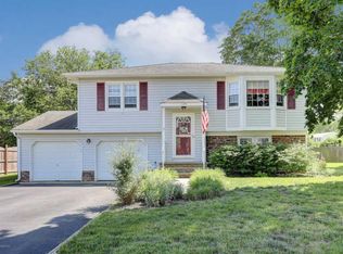 125 Kettle Creek Rd, Toms River, NJ 08753