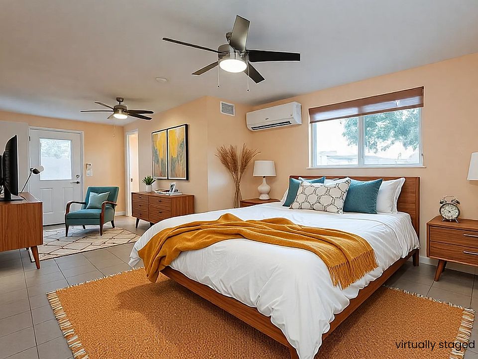Queen size bed layout options