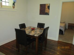 1338 Main St APT 8, Dubuque, IA 52001