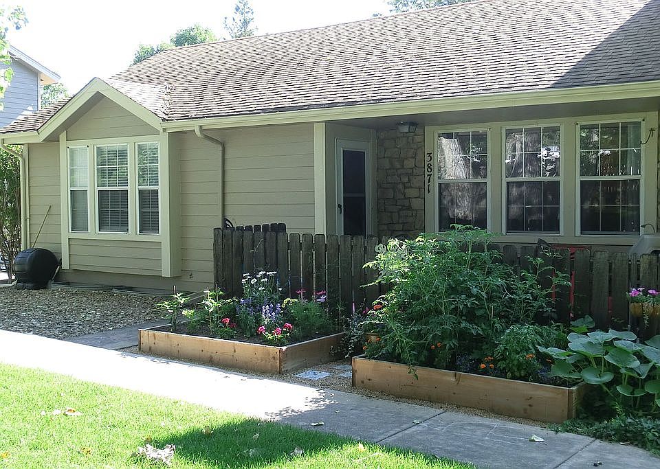 Front of townhouse