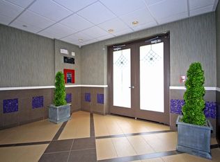11722 Ohio Ave APT 202, Los Angeles, CA 90025