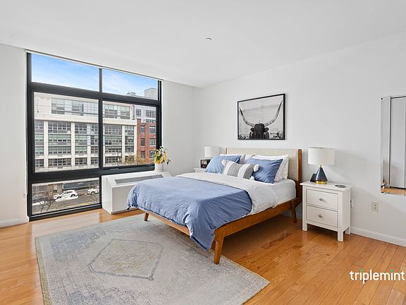 4th image of 48-21 5th St #5C