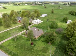 2346 Country Ln, Springdale, AR 72762