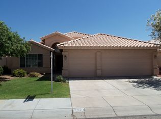3521 E Kerry Ln, Phoenix, AZ 85050