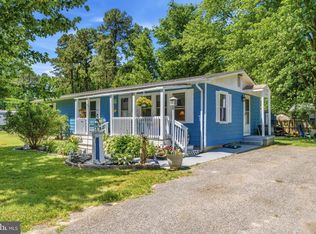 30178 Shoreview Dr, Mechanicsville, MD 20659