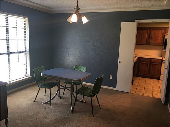 5th image of 901 Courtland Dr