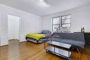 Rented by Cooper & Cooper Real Estate