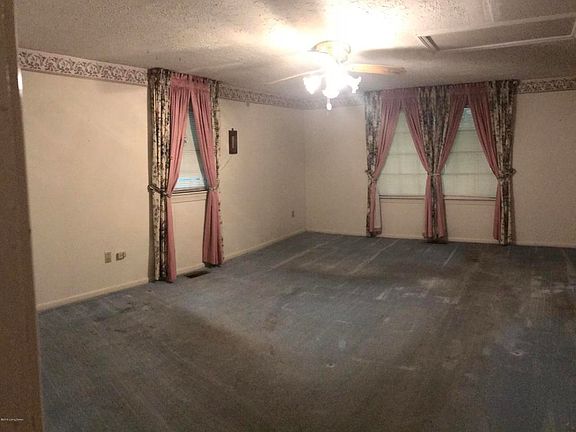 4th image of 4914 Burkhead Ave