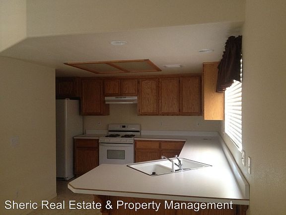 3rd image of 8530 Golden Meadow Ave