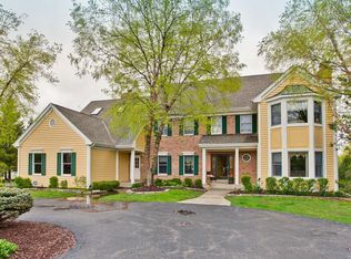 26837 N Longmeadow Ct, Mundelein, IL 60060
