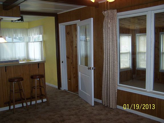 Dining room -kitchen
