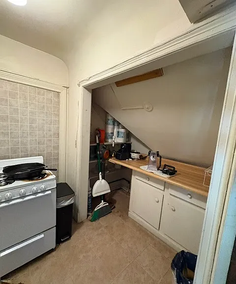 908 Cottage Ln #7 — Photo 7