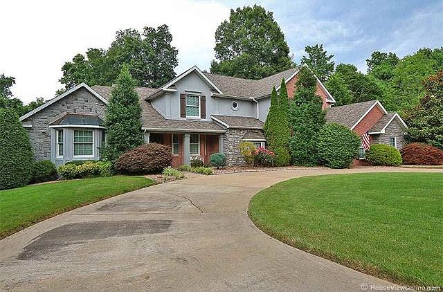 1st image of 497 Kensington Ln
