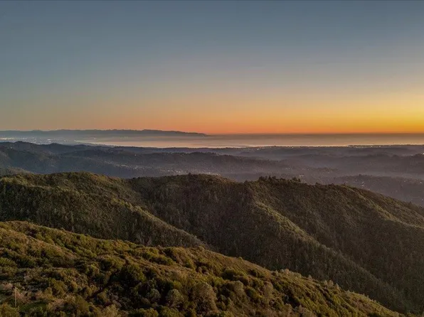 15880 Soda Springs Rd, Los Gatos, CA 95033