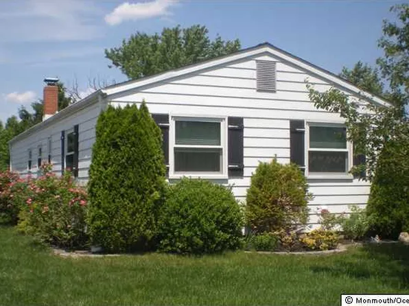 350 Barbados Dr N, Toms River, NJ 08757