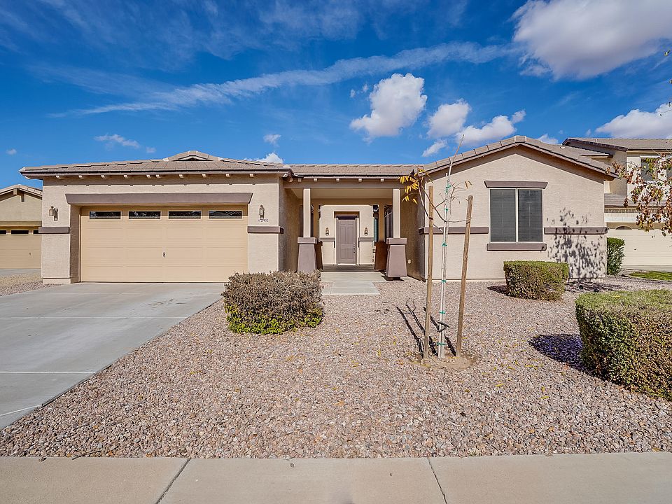 1st image of 21452 E Saddle Ct