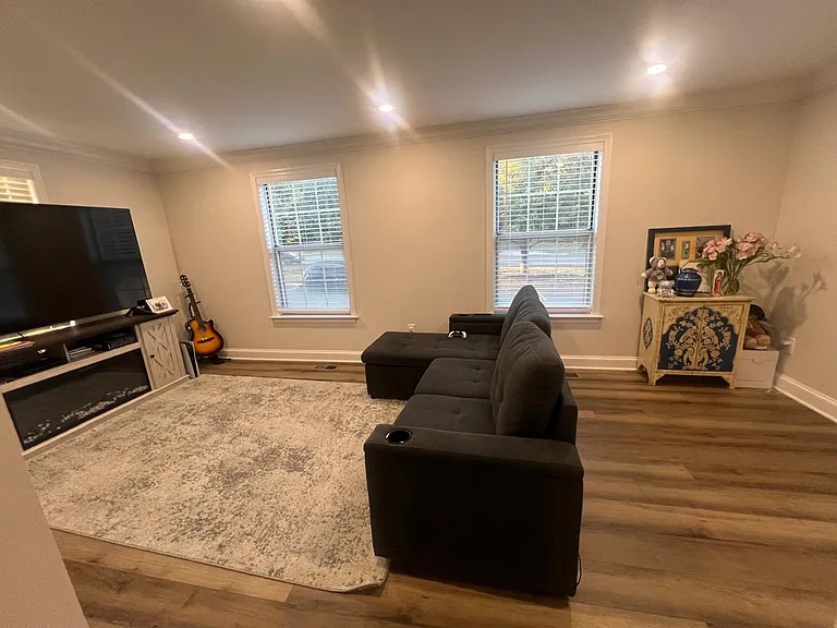 9037 Lee Hwy — Photo 7