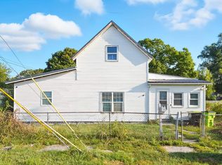 732 Court St, Huntington, IN 46750