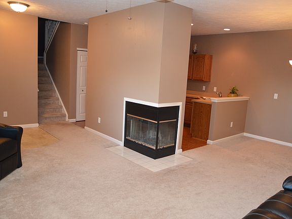 4th image of 13325 White Granite Dr Unit 900