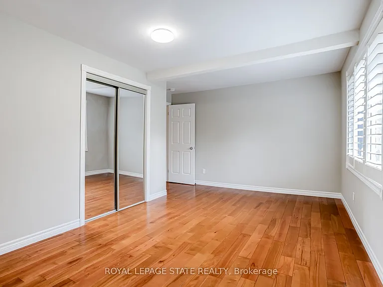 931 Southcote Rd — Photo 36