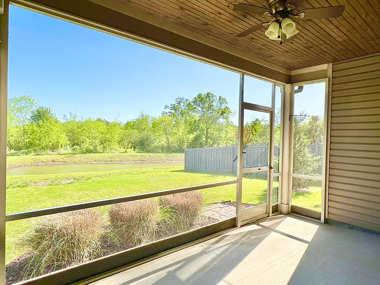 96 Huntley Meadows Dr — Photo 13