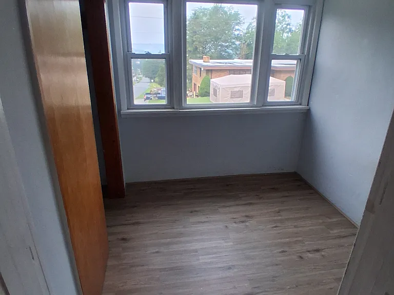 1765 Linwood Ave #1 — Photo 2