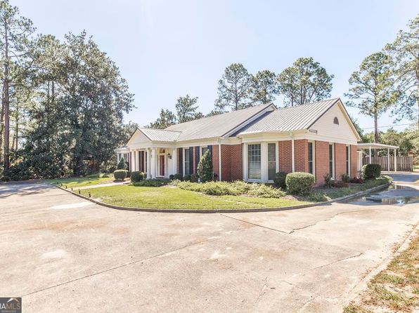 95 W Willow Creek Ln, Mc Rae, GA 31055
