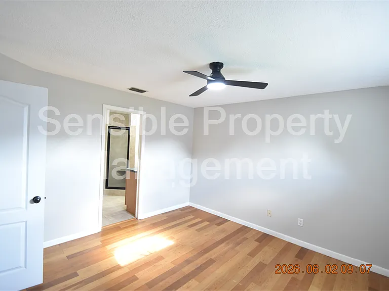 23223 Club Villas Dr #23223 — Photo 15