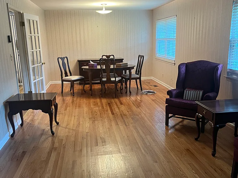 Large great room and dining room