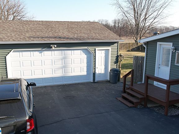 3rd image of 4168 E Chigger Hollow North Dr
