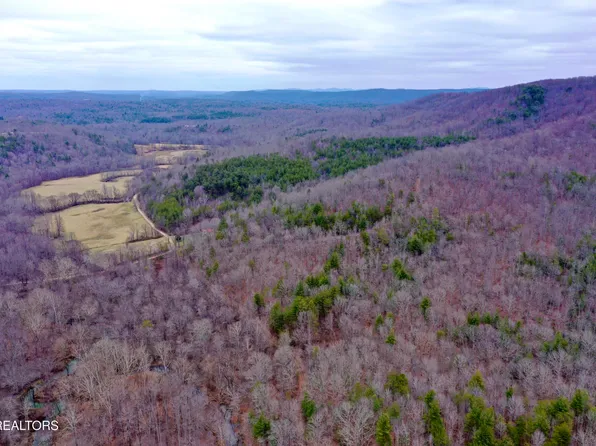 Wolf Creek Rd, Robbins, TN 37852