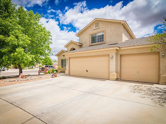2nd image of 10308 Calle Maravilla Ct NW