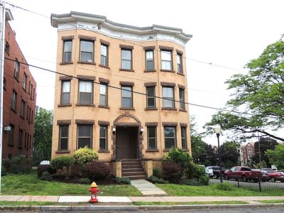 16 Essex Street #5F, Hartford, CT, 06114