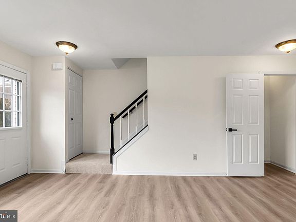 4th image of 14714 Green Park Way